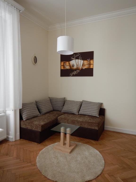 All In Apartman Budapest Rom bilde